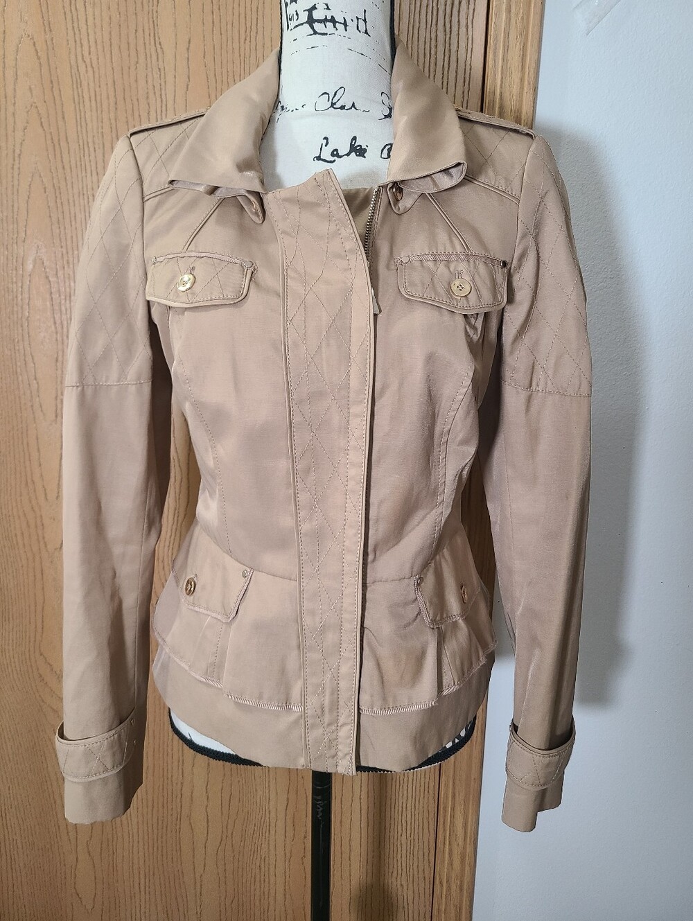 White House Black Market Peplum Ruffle Quilted Gold Button Moto Jacket Blazer